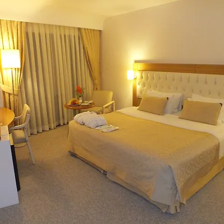 Park Royal Hotel